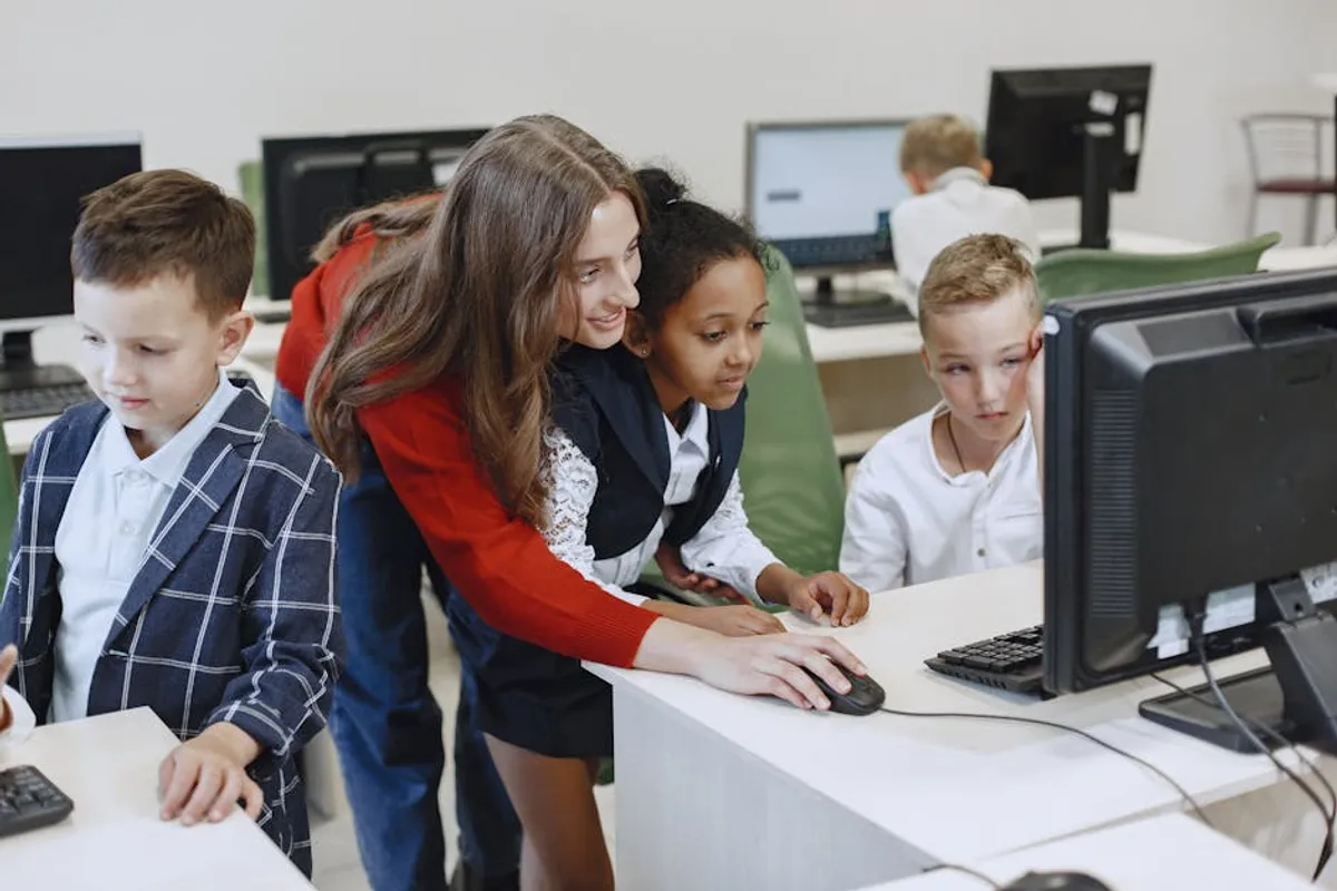 How to Compare Teacher Support and Class Size