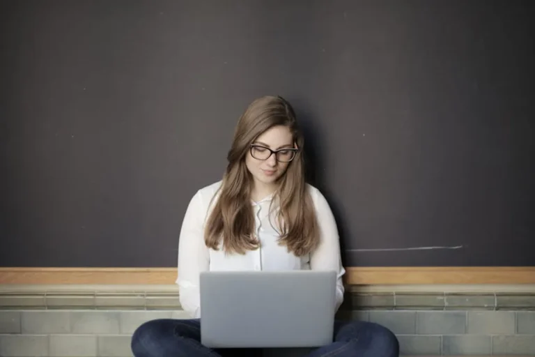 What education and self-paced learning Publishers Can Learn From Search Interest in lapzoo.com
