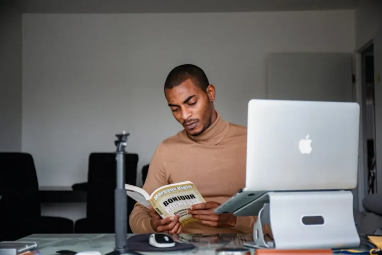 What education and self-paced learning Publishers Can Learn From Search Interest in redeepseek.com